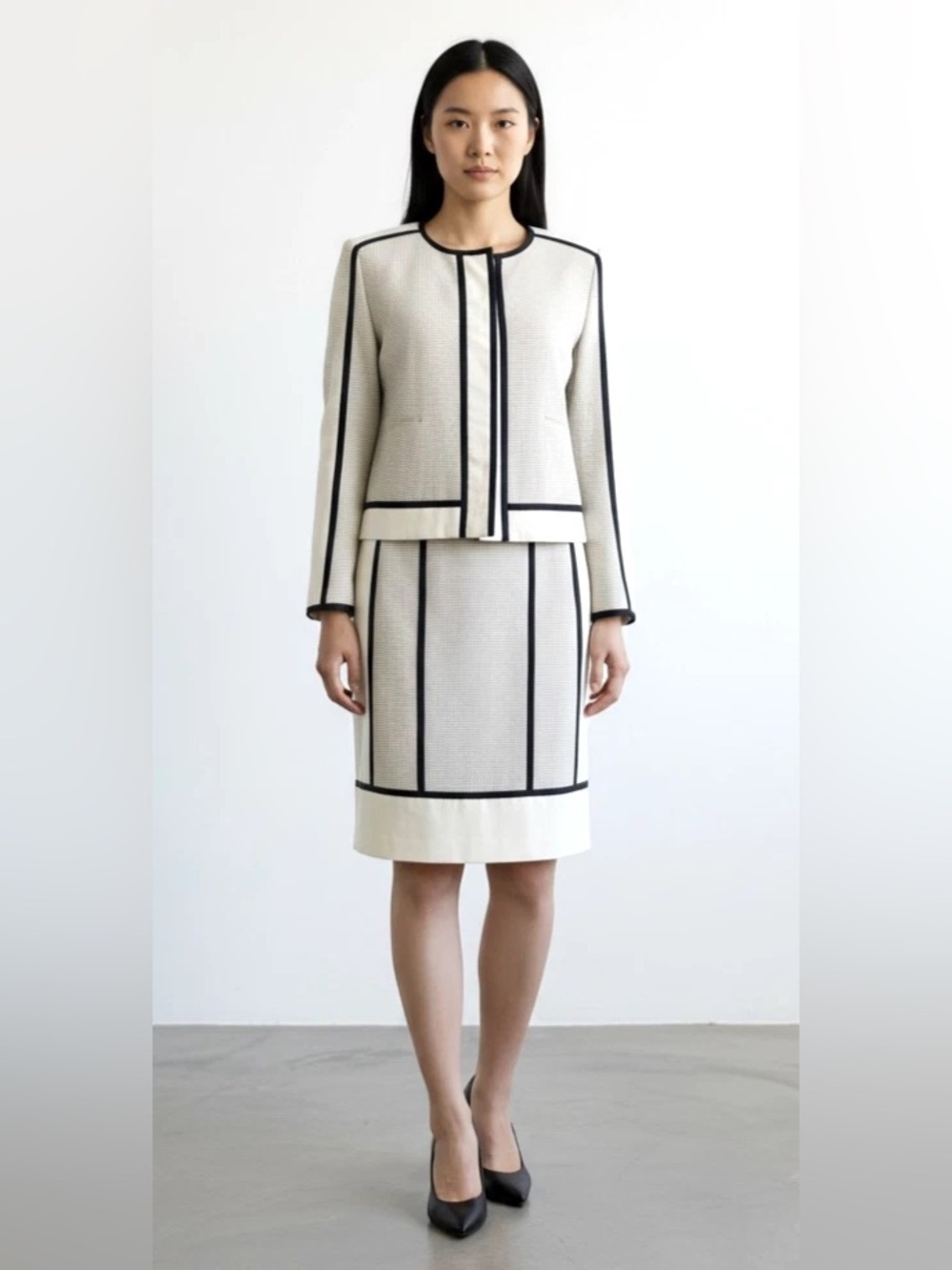Ann Taylor Black and Off-White Skirt Suit